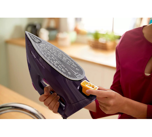 Утюг Philips 7000 Series DST7061/30