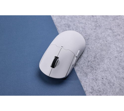 Игровая мышь MCHOSE A5 V2 Ultra Lightweight Wireless белый