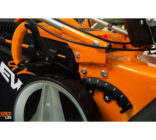 Колёсная газонокосилка Daewoo Power DLM 5500SV