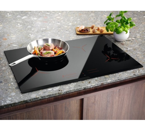 Варочная панель Electrolux EIP8146
