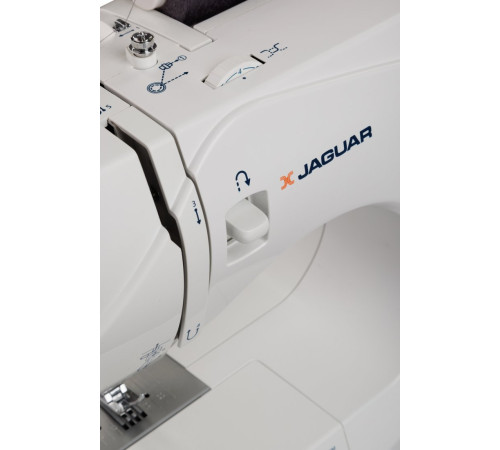 Электромеханическая швейная машина Jaguar FS 6200