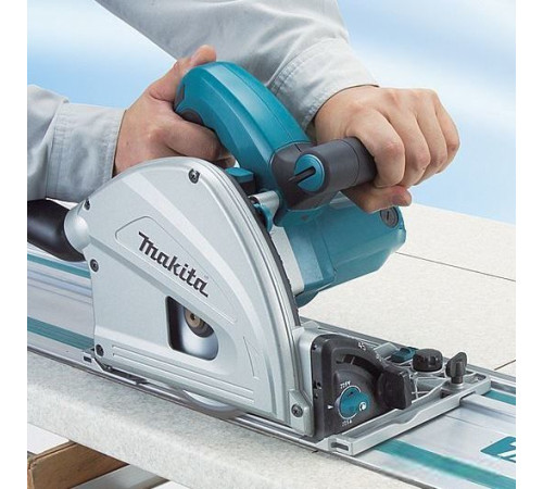 Дисковая циркулярная пила Makita SP6000J