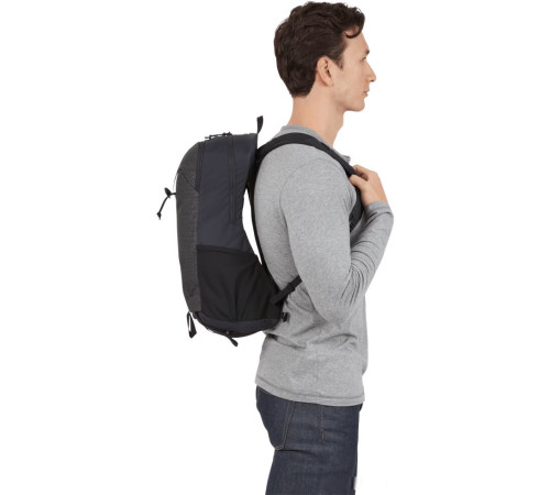 Туристический рюкзак Thule Nanum 18L TNAU118BLK black