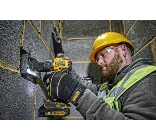 Дрель-шуруповерт DeWalt DCD708N-XJ без АКБ