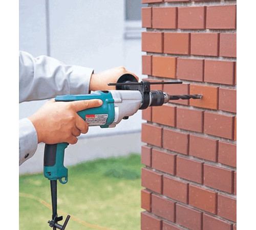 Ударная дрель  Makita HP2051F