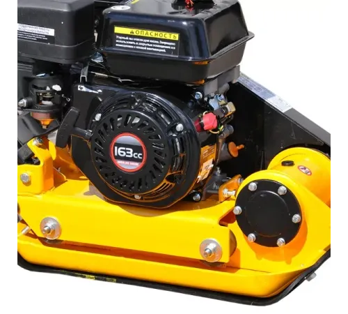 Виброплита Skiper C60L-WM LC160F колеса, мат