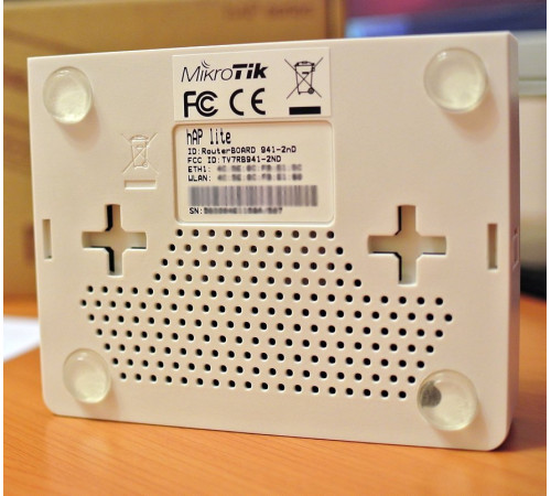 Wi-Fi роутер Mikrotik hAP lite RB941-2nD