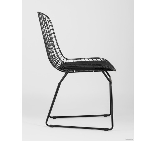 Стул Stool Group Bertoia с черной подушкой черный
