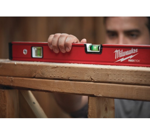 Уровень строительный Milwaukee Redstick Compact магнитный 4932459085