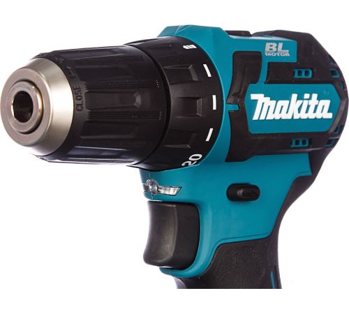 Дрель-шуруповерт Makita DF332DZ