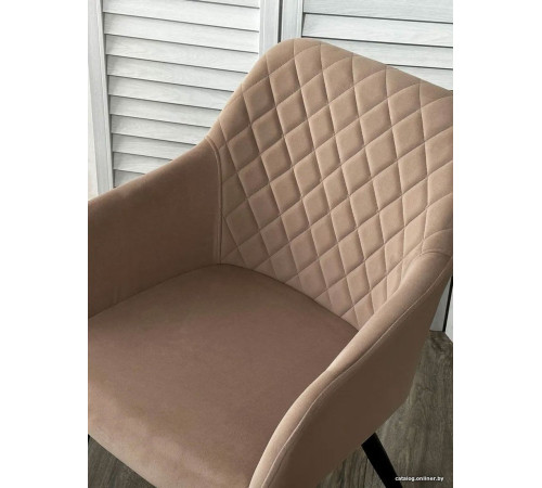 Стул с подлокотниками M-City Brandy 629M05172 505-4 латте/черный