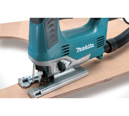 Электролобзик  Makita JV0600K