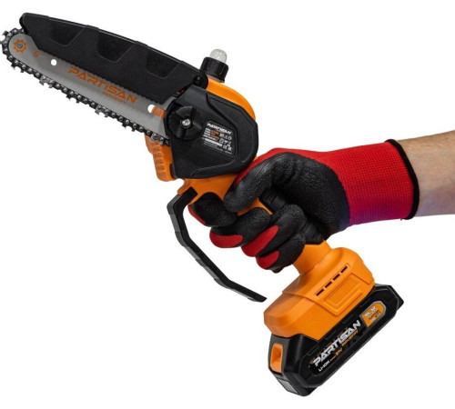 Аккумуляторная пила Partisan AS-2146BL с 2-мя АКБ, кейс