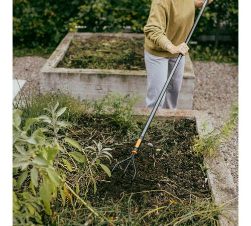 Культиватор разрыхлитель Fiskars 1080684