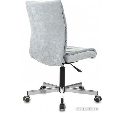 Офисное кресло Бюрократ CH-320M серо-голубой Light-28