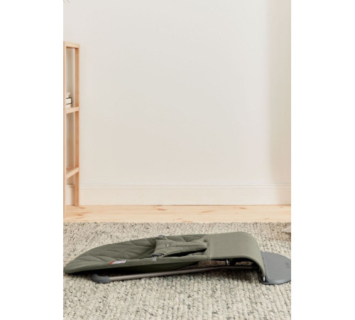 Шезлонг BabyBjorn Bliss Woven 0061.40