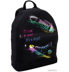 Школьный рюкзак Erich Krause EasyLine 17L Sneakers 60341