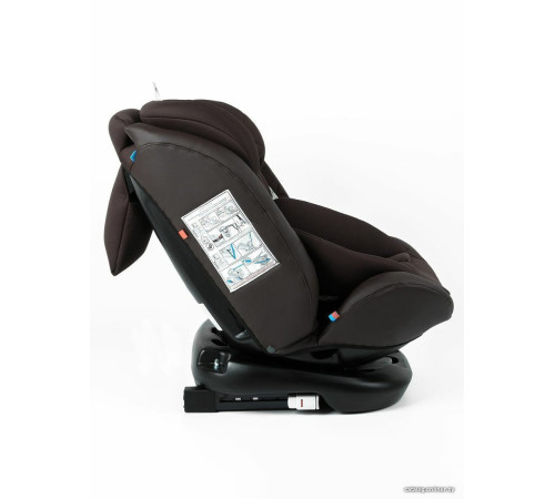 Детское автокресло Amarobaby Brilliant Isofix AMARO-2003-BrKo коричневый
