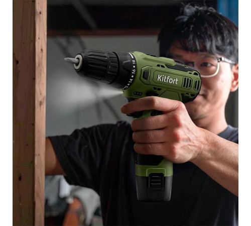 Дрель-шуруповерт Kitfort KT-6503 1-им АКБ