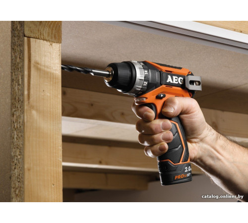 Дрель-шуруповерт AEG Powertools BS 12C2 LI-202C 4935447867 с 2-мя АКБ