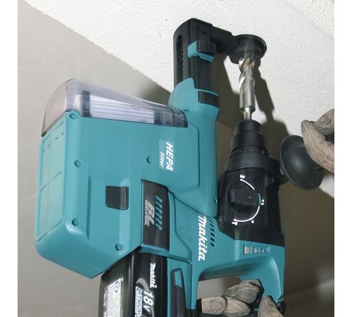 Перфоратор Makita DHR242RT с 1-им АКБ, кейс