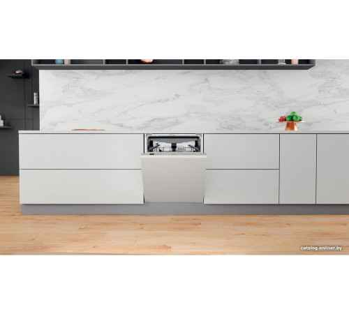Встраиваемая посудомоечная машина Whirlpool WIO 3T226 PFG