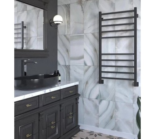 Полотенцесушитель Stinox Quatro 50x100 qu100 Ral 9005