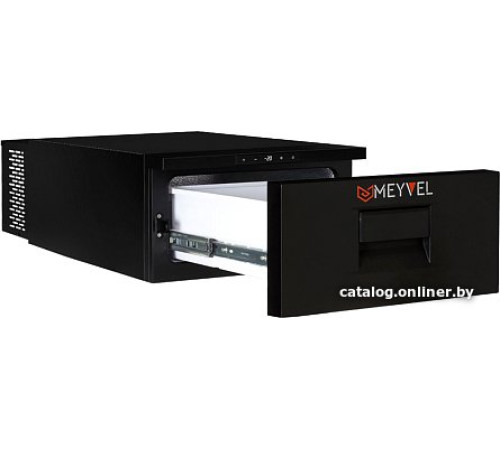 Компрессорный автохолодильник Meyvel AF-CB30