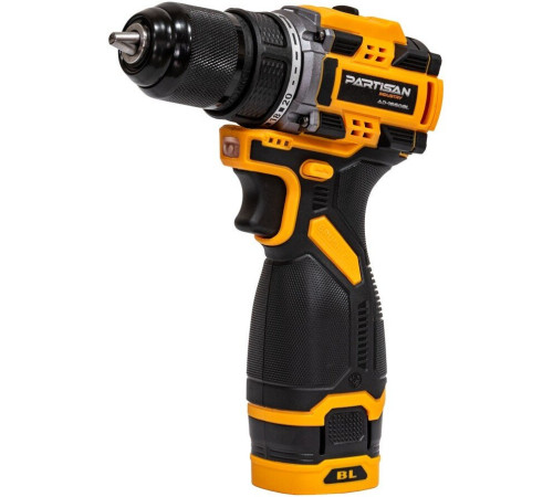 Дрель-шуруповерт Partisan AD-1660BL с 2-мя АКБ, кейс