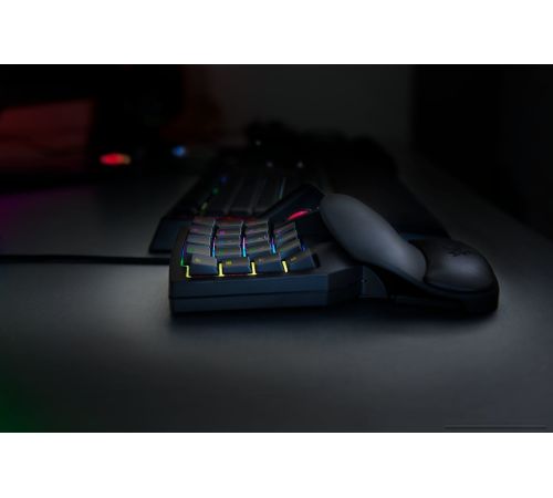 Клавиатура Razer Tartarus V2