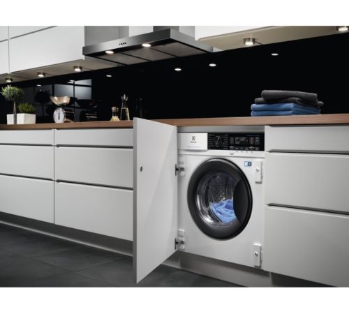 Стирально-сушильная машина Electrolux DualCare 700 EW7WN368SPI