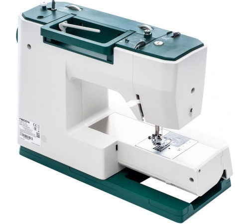 Швейная машина Necchi 7424