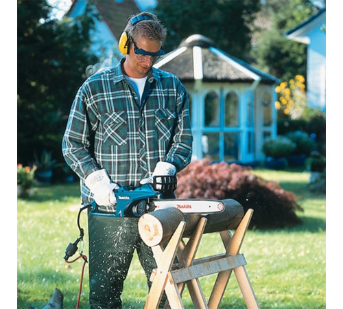 Электрическая пила Makita UC4041A