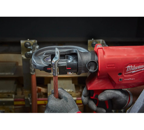 Кримпер Milwaukee M18 HCCT109/42-522C 4933459273 с 2-мя АКБ, кейс
