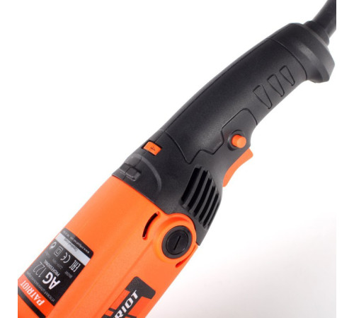 Угловая шлифмашина  Patriot AG 122 110301210