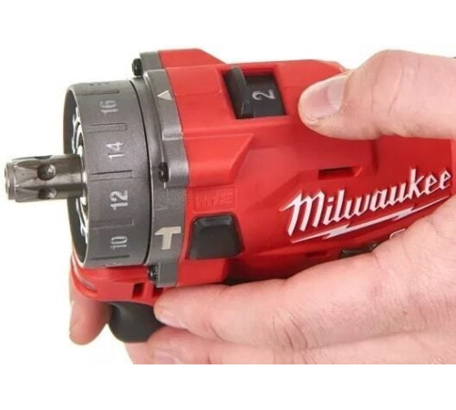 Ударная дрель-шуруповерт Milwaukee M12 FPDXKIT-202X 4933464138 с 2-мя АКБ, кейс