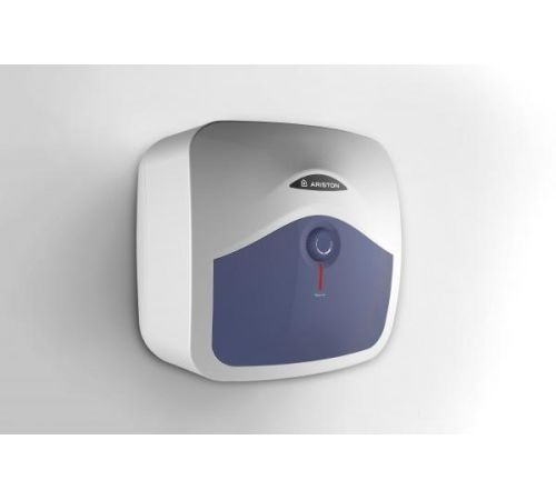 Накопительный электрический водонагреватель над мойкой Ariston BLU EVO R 30 RU