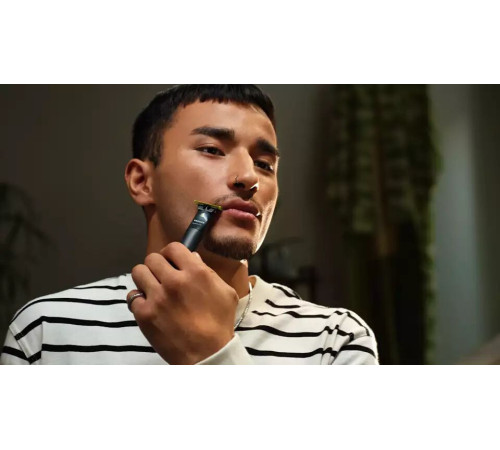 Триммер для бороды и усов Philips OneBlade Face QP1424/10
