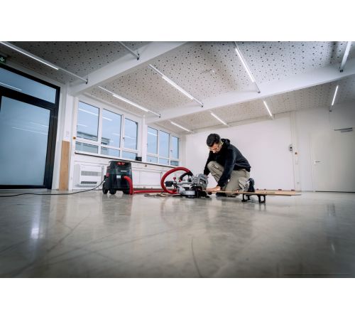 Торцовочная пила Metabo KGS 216 M 613216000