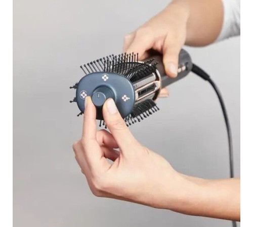 Фен-щетка Rowenta Air Brush 3D UB9720E0