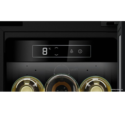 Винный шкаф NEFF KU9202HF0