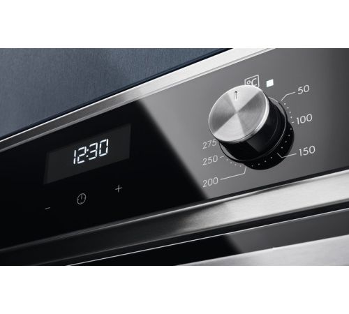 Электрический духовой шкаф Electrolux EOD5C71X
