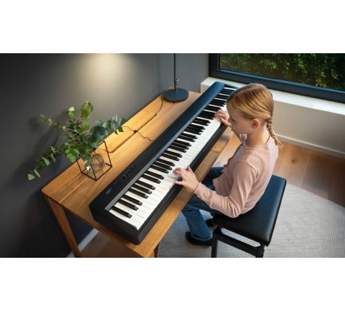 Цифровое пианино Kawai ES60B черный