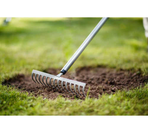 Грабли зубчатые Fiskars 1077113