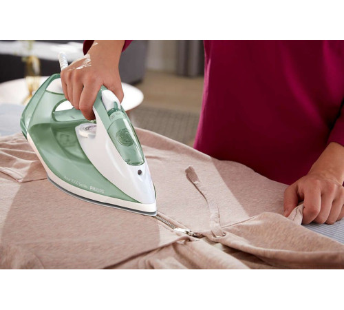 Утюг Philips 7000 Series DST7012/70