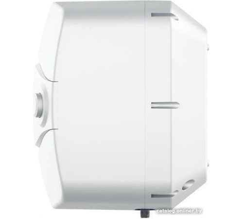 Накопительный электрический водонагреватель над мойкой A&P 310-15A