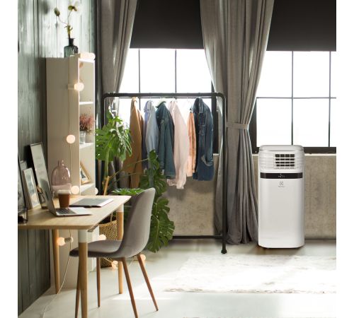 Мобильный кондиционер Electrolux Ice Column EACM-22 JK/N3