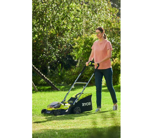 Колёсная газонокосилка Ryobi RY18LMH37A-250 Hybrid с 2-мя АКБ