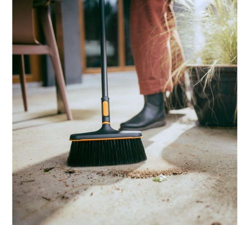 Щетка Fiskars 1080701