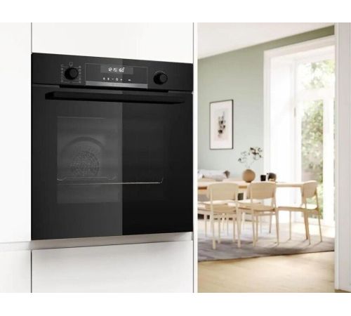 Электрический духовой шкаф Bosch HBG578BB3
